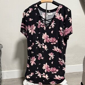 Women’s Floral Blouse